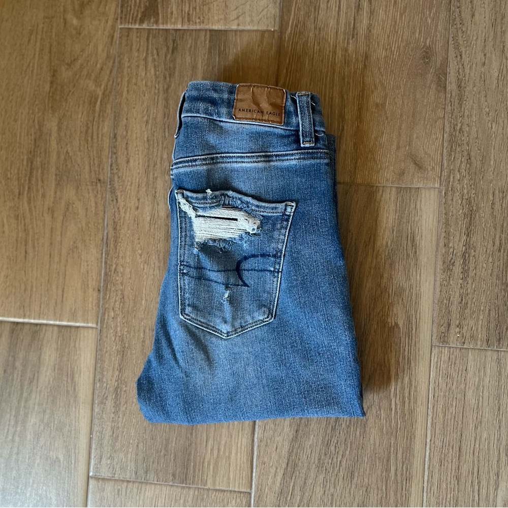 American Eagle High Rise Skinny Jeans